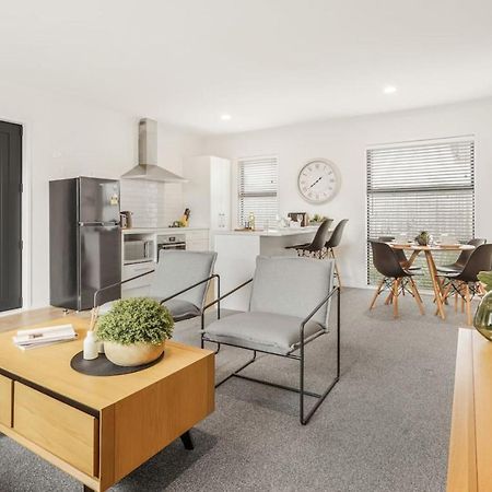 Modern And Central With 2 Ensuites -By Kosh Bnb Hamilton Ngoại thất bức ảnh